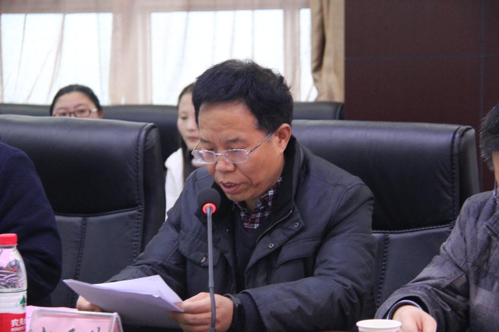 我校学科建设与研究生教育管理处处长赵天绪教授致辞
