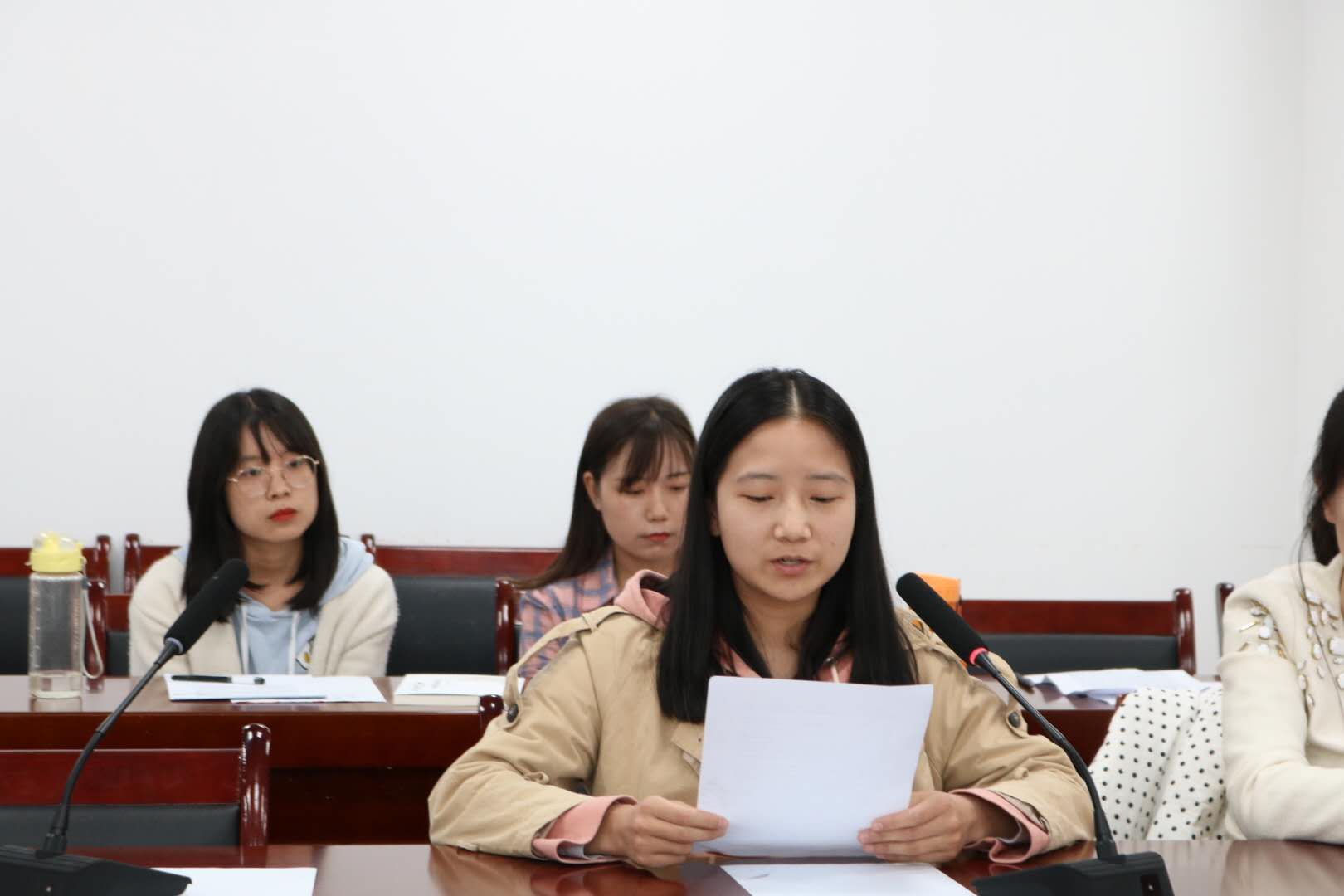 研究生发言
